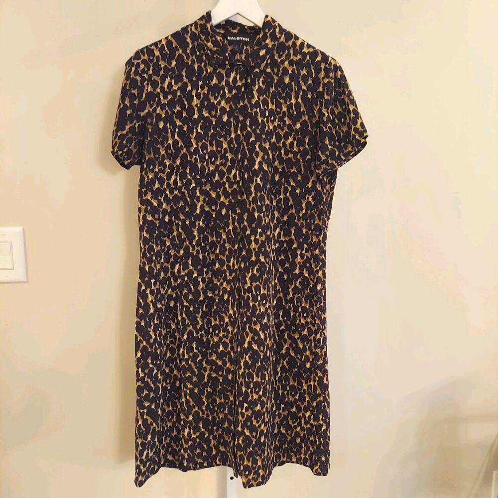 Halston Animal Print Shirt Dress 8 Button Up Short Sleeve Collared Cheetah